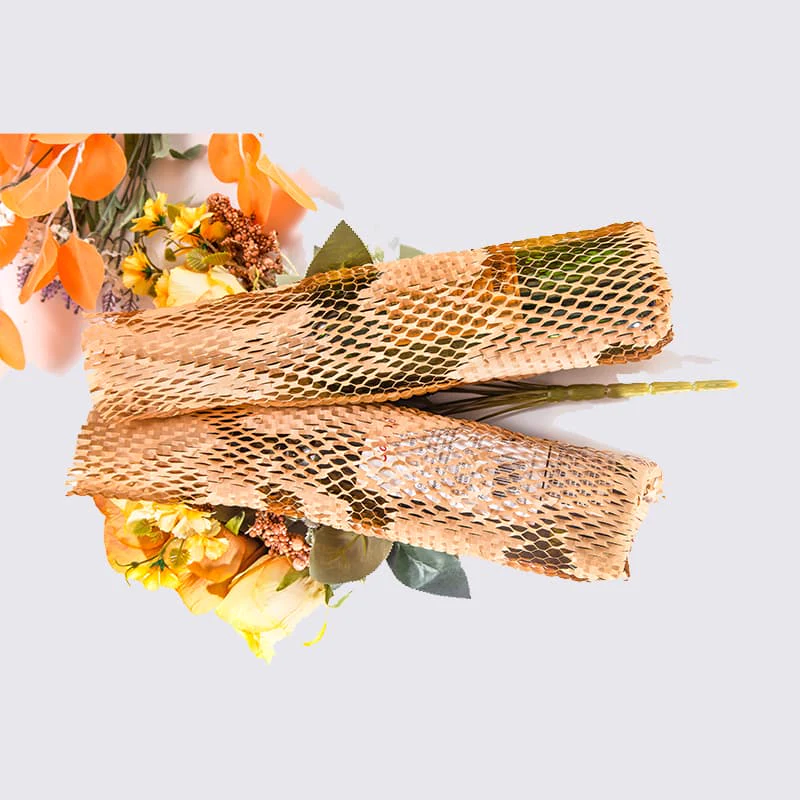 EcoPackin detail: Honeycomb Paper one
